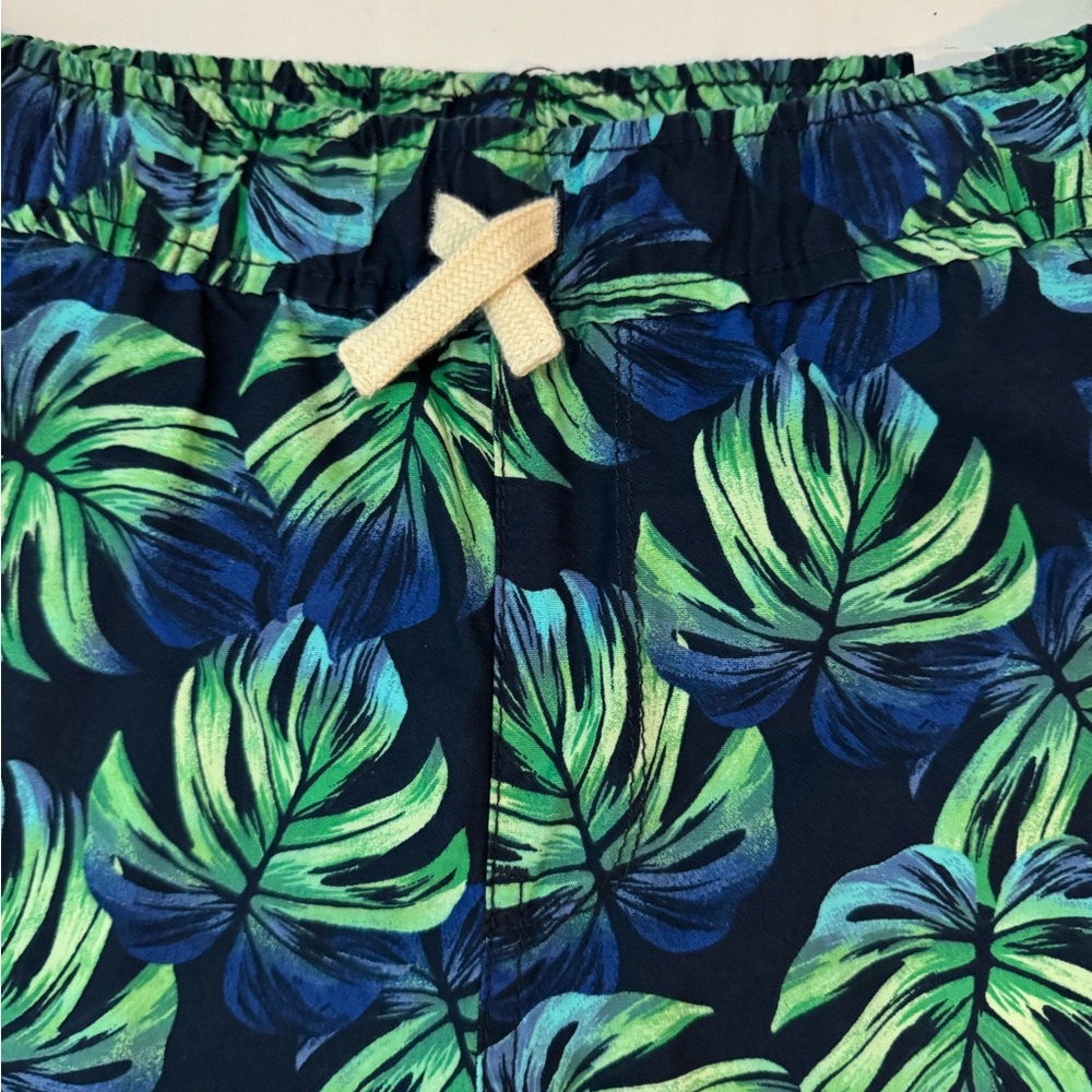 NWT, PLACE The Children’s Place Green and Blue Tropical Leaf Boy Shorts Size 12 - Picture 3 of 12